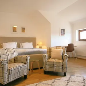  Apartament Expat House